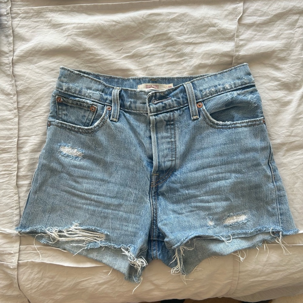 Levi’s Wedgie Shorties